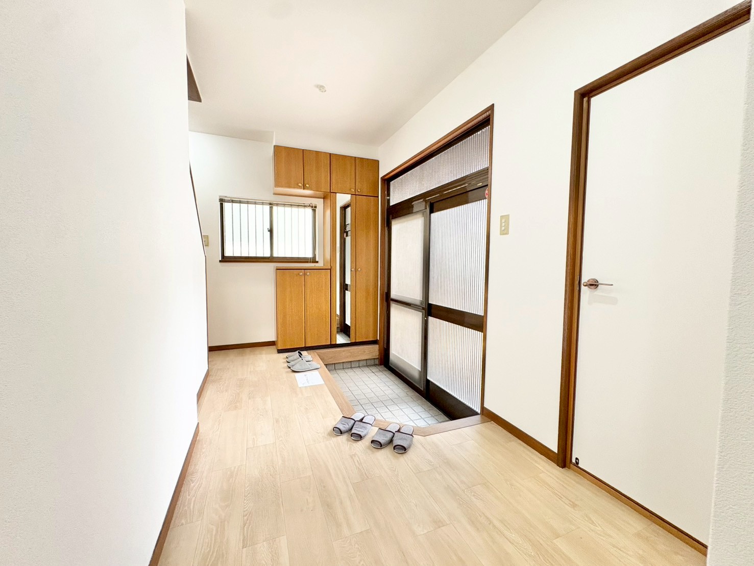 寝屋川市南水苑町　中古戸建